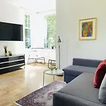 Aday - Aalborg Mansion - Open Bright Apartment With Garden